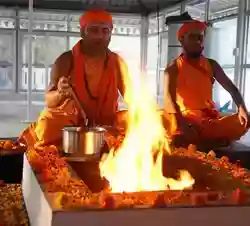 Yagya Pooja Hawan Pooja Havan Puja Astrologer in India Online Hawan Puja Specialist